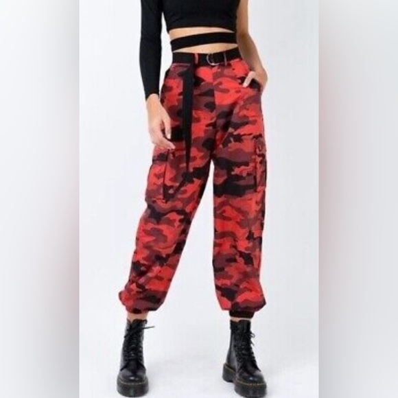 I.Am.Gia Red Camouflage Cargo Pants EUC - Picture 1 of 7